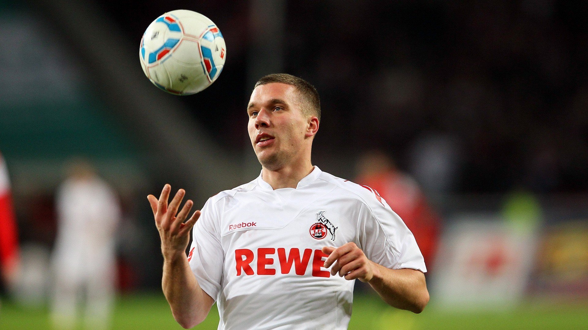 开云体育APP下载-青少年篮球比赛线上线下联动，扩大赛事影响，青少年篮球赛的意义